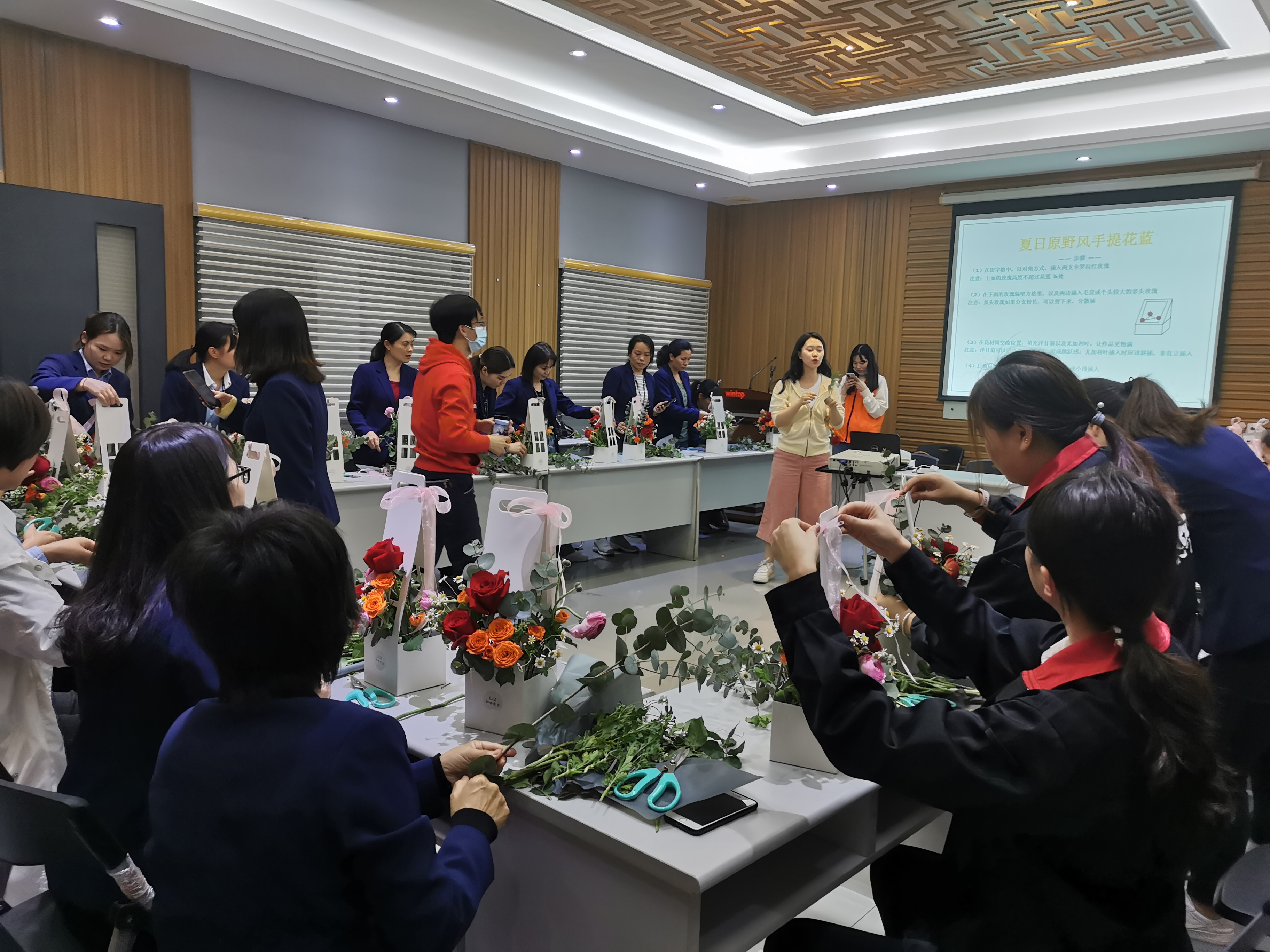 台一盈拓女职工花艺DIY主题活动(图4)